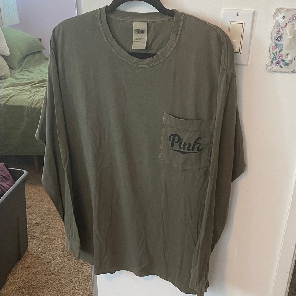 PINK Victoria's Secret Long Sleeve Tee